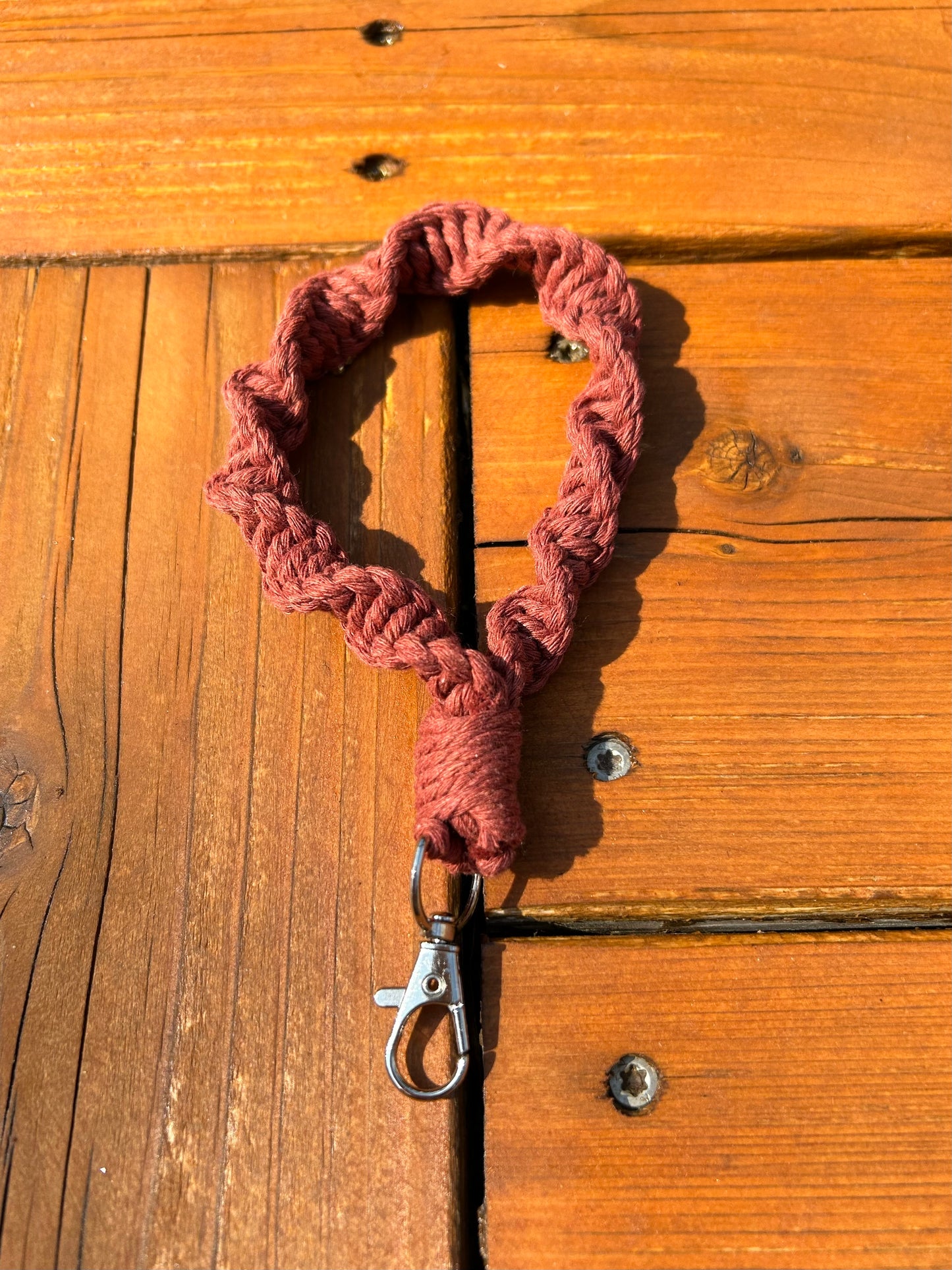 Maroon Spiral Macrame Wristlet