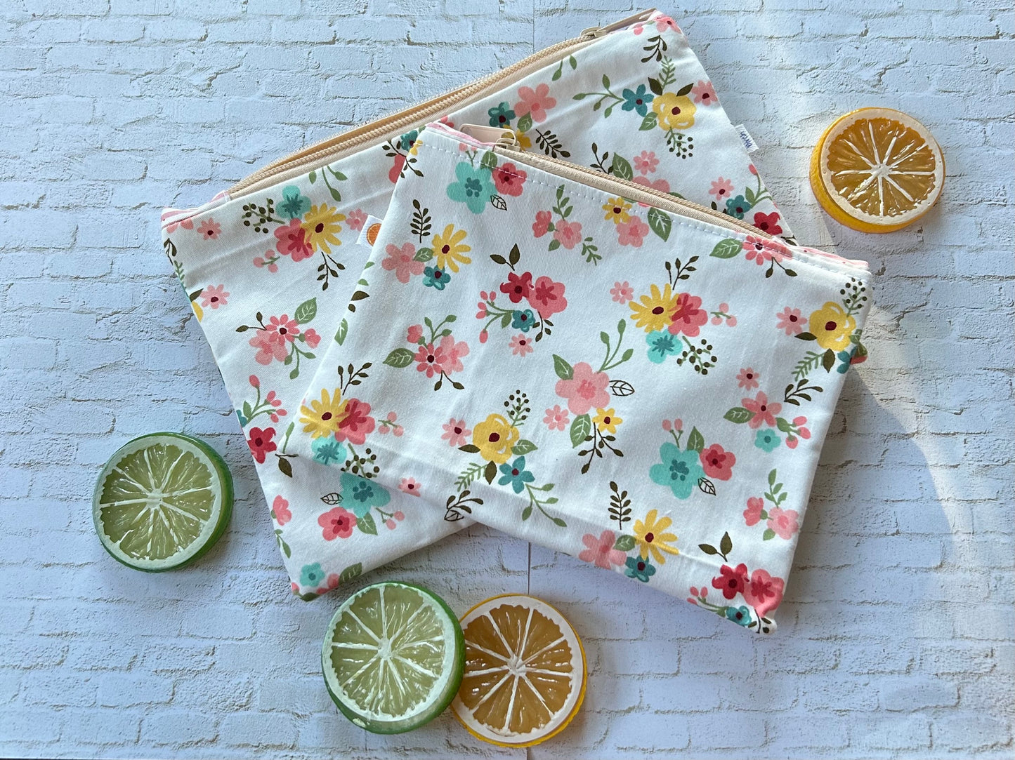 White Floral Zipper Pouch